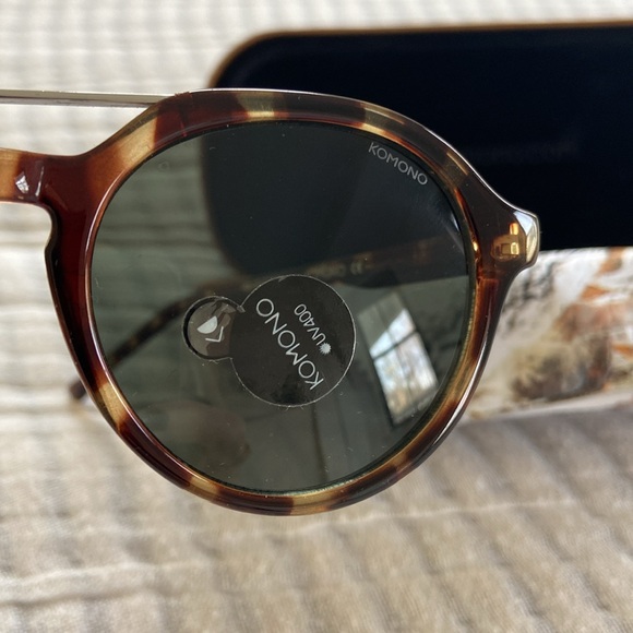 KOMONO VIVIEN METAL TORTOISE SILVER. NWOT - Picture 4 of 5